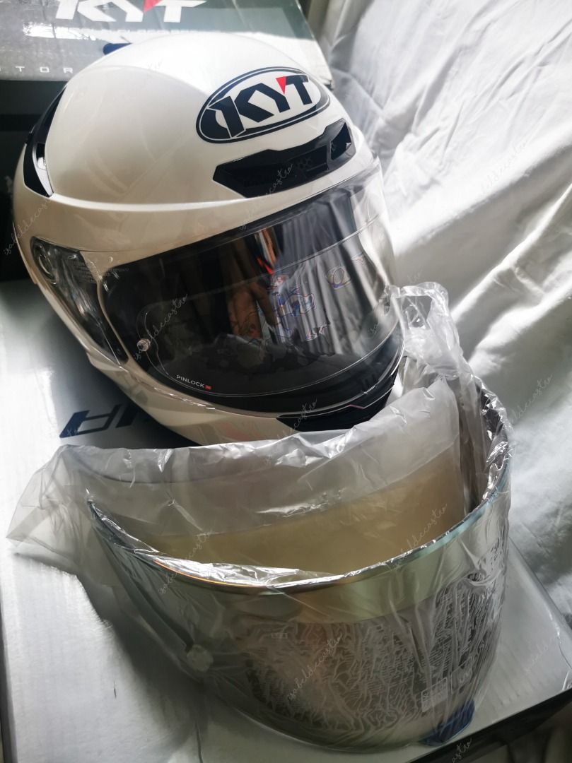 KYT TT Course Helmet set (white, Medium) (Category: Caps & Hats) located in Quezon City. Submitted by sellingstuff.idc (Listing ID 1361614331, Image 2). Description: please contact 09763101625 for direct inquiries no COD Payment via PayMaya or GCASH Used once, Like new size Medium (57/58) original packaging included dark smoke visor included photochromic visor included.