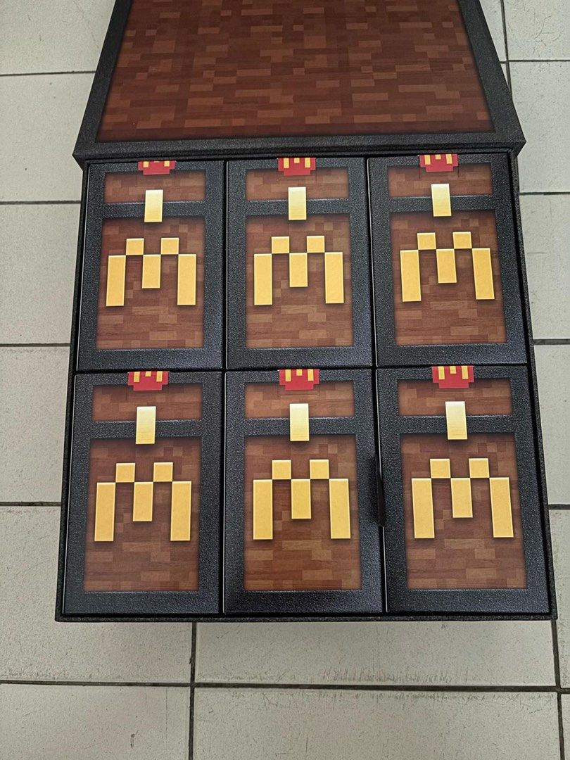 Limited Edition | Minecraft Collector’s Gift Box (Whole Set), Hobbies ...