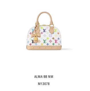 （分類：）位於 。 由 Stuff_preloved_authentic 提交（商品編號 1361503360，圖片 1）。簡介： 。