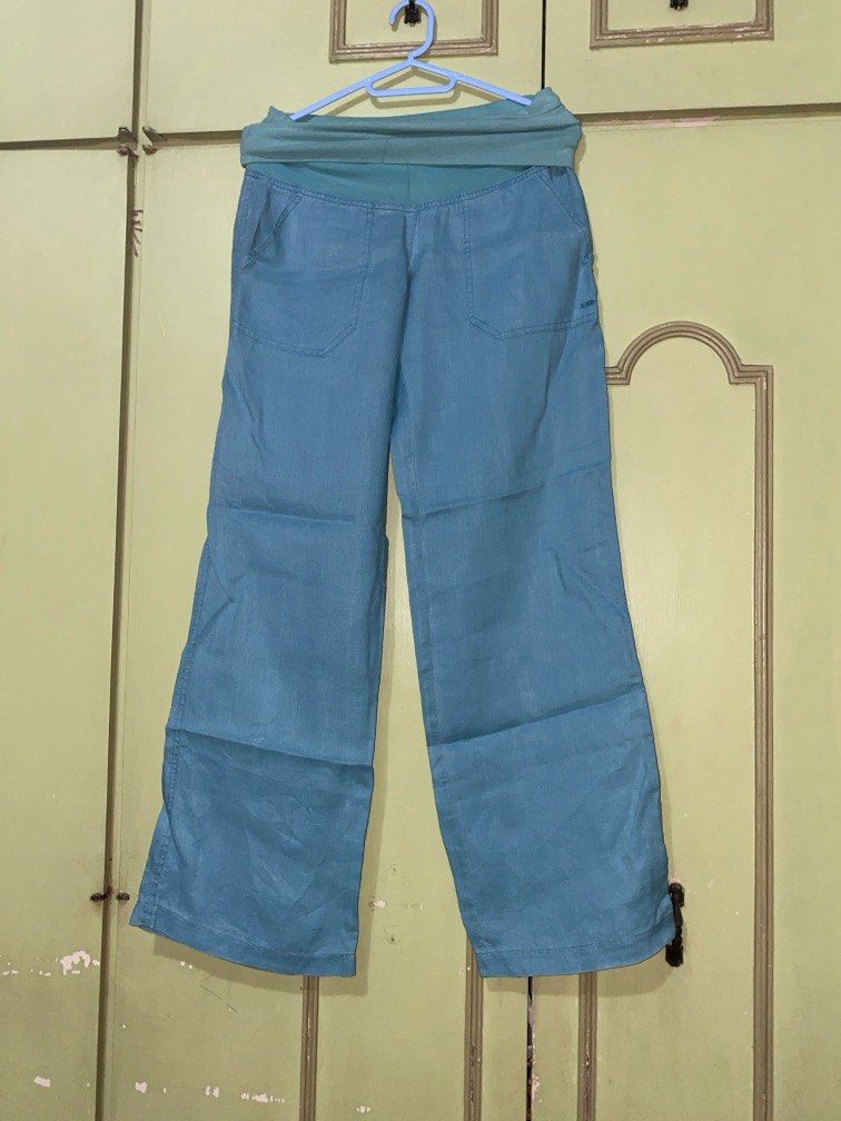 Mango Linen Pants (Category: Other Bottoms) located in Quezon City. Submitted by onlytacci (Listing ID 1361520938, Image 1). Description: 🖤 100% Authentic 🖤 Vintage 🖤 Foldable Waist .