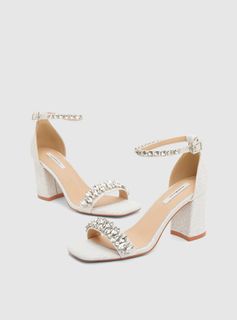 (Category: ) located in . Submitted by matildascatalog (Listing ID 1361593231, Image 1). Description: .