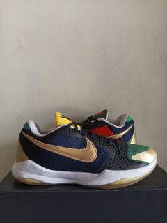(Kategori: ) berada di . Dikirim oleh ddt_sneakers (ID iklan 1361517600, Gambar 1). Deskripsi: .