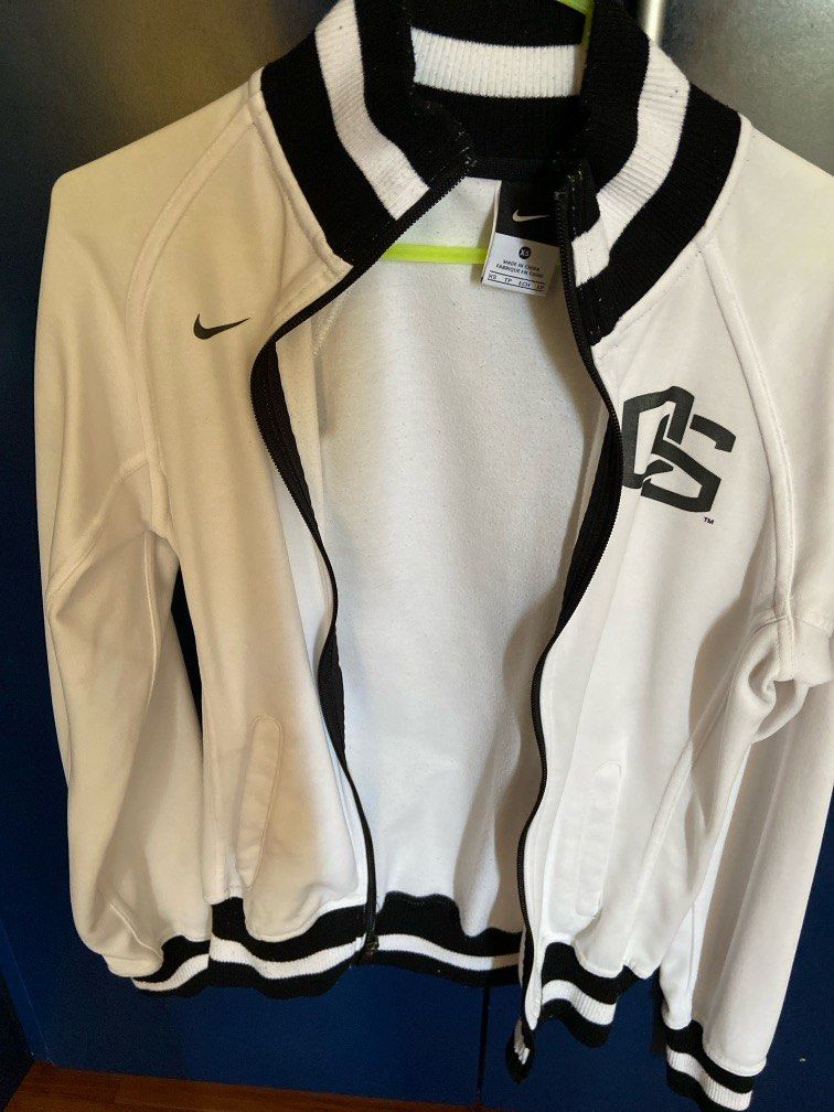 Nike Varsity jacket for women (Category: Coats, Jackets and Outerwear) located in Quezon City. Submitted by aaakids (Listing ID 1361499168, Image 1). Description: Nike authentic 💯 Nice in good condition xs size Last price posted.