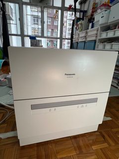 （分類：）位於 。 由 rebeccatsui 提交（商品編號 1361555783，圖片 1）。簡介： 。