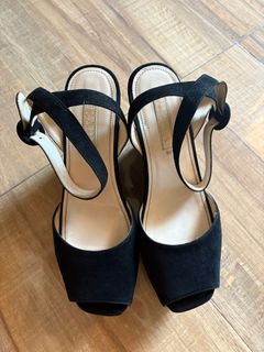 (Category: ) located in . Submitted by christinescollections (Listing ID 1361506604, Image 1). Description: .
