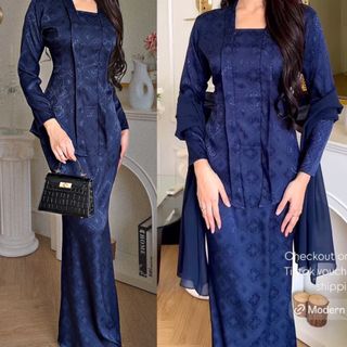(Category: ) located in . Submitted by amani_wardrobe (Listing ID 1361510873, Image 1). Description: .