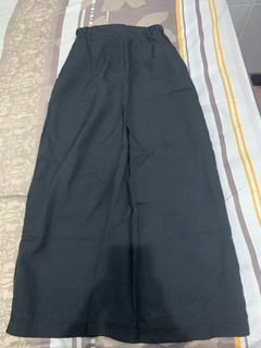 (Kategori: ) berada di . Dikirim oleh mywardrobe29 (ID iklan 1361492253, Gambar 1). Deskripsi: .