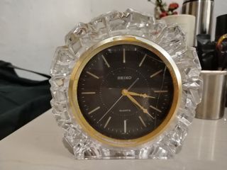 Seiko Quartz Crystal Desk Clock (not working)