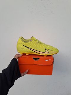 (Kategori: ) berada di . Dikirim oleh sepatu_bekas_second (ID iklan 1361507166, Gambar 1). Deskripsi: .