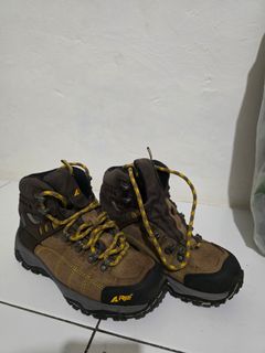 (Kategori: ) berada di . Dikirim oleh ulism (ID iklan 1361599900, Gambar 1). Deskripsi: .