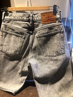（分類：）位於 。 由 applesauce16 提交（商品編號 1361570858，圖片 1）。簡介： 。