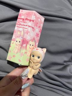 (Category: ) located in . Submitted by chloexchong (Listing ID 1361547902, Image 1). Description: .