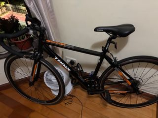 （分類：）位於 。 由 poorposhboy 提交（商品編號 1361595898，圖片 1）。簡介： 。