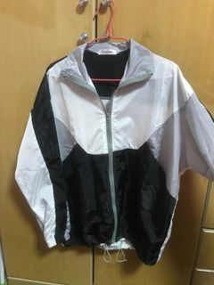 (Category: ) located in . Submitted by okayyeuu (Listing ID 1361633895, Image 1). Description: .