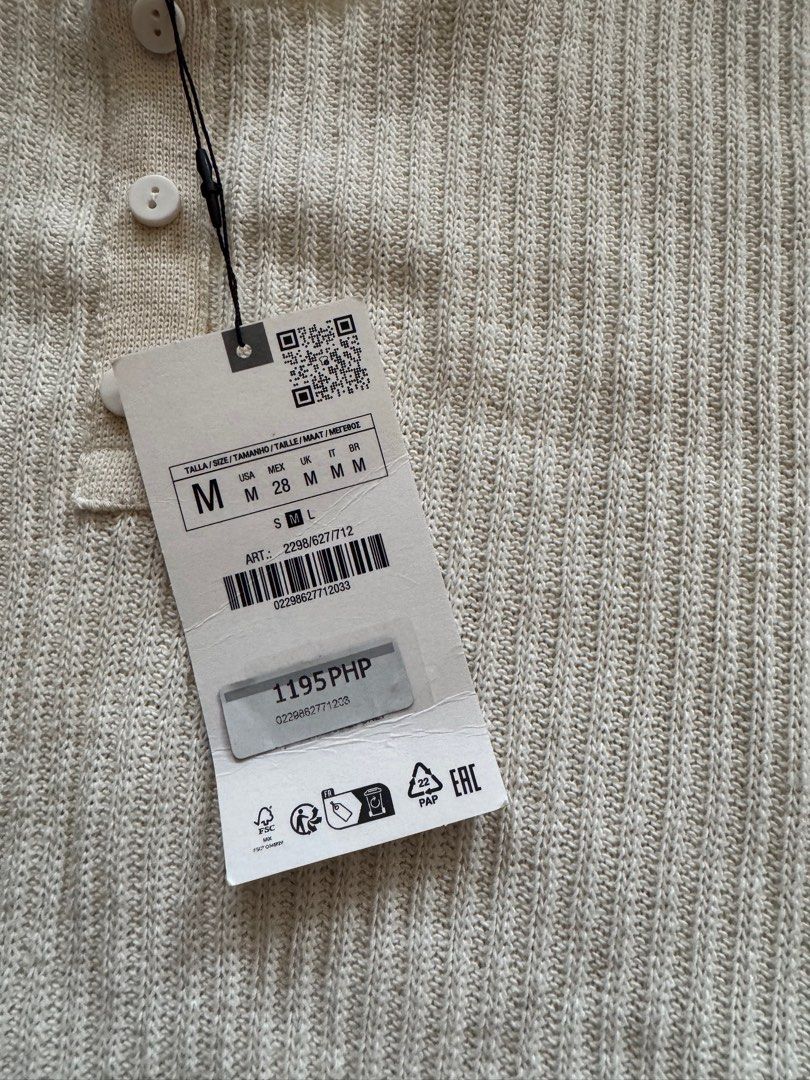 Zara ribbed rustic top (Category: Sleeveless) located in Manila. Submitted by belletsy (Listing ID 1361495173, Image 3). Description: ORIGINAL zara ribbed rustic top size M .