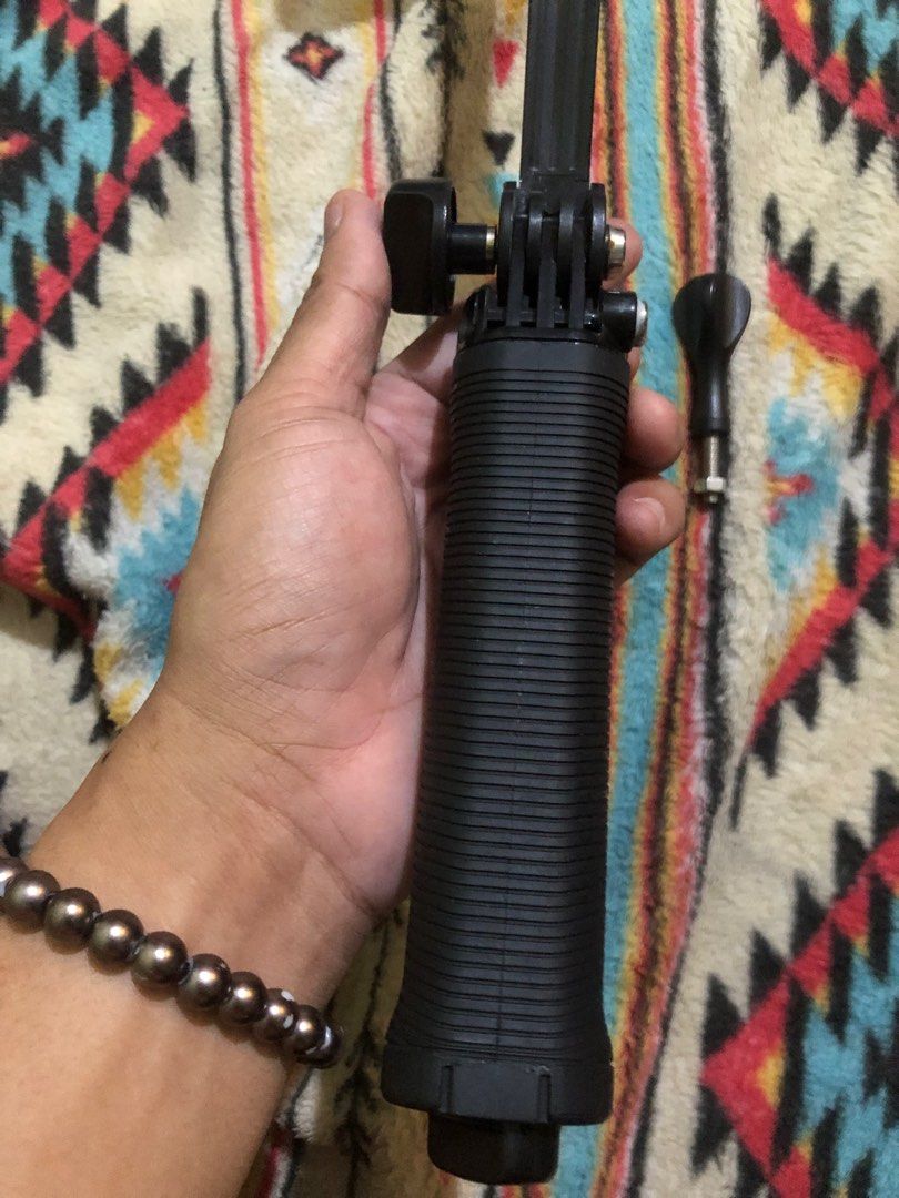 Action cam monopod/tripod stick - base handle only (Category: Gimbals & Stabilizers ) located in Quezon City. Submitted by markgolveo (Listing ID 1364595930, Image 3). Description: Action cam monopod/tripod stick - base handle only.