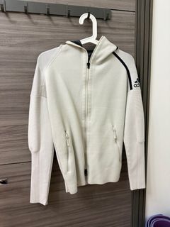 （分類：）位於 。 由 sharing_clothes_not_wasting 提交（商品編號 1364654049，圖片 1）。簡介： 。