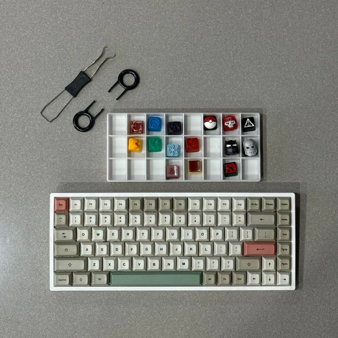 AWS84 Keyboard w/ Outemu Black Switches (Category: Computer Keyboard) located in Pasig City. Submitted by teckybirdss (Listing ID 1364682635, Image 1). Description: What's included: ✅ AWS84 Keyboard w/ Outemu Black Switches (Hot-swappable, trimode) 🎁 Extra Outemu Black Switches (extra set for your preferred feel) 🎁 Free Random Keycaps 💵 Price: ₱3,000 only 🛠️ In excellent condition, well-kept 🔌 Wired/wireless connection, plug-and-play 🎨 Grea