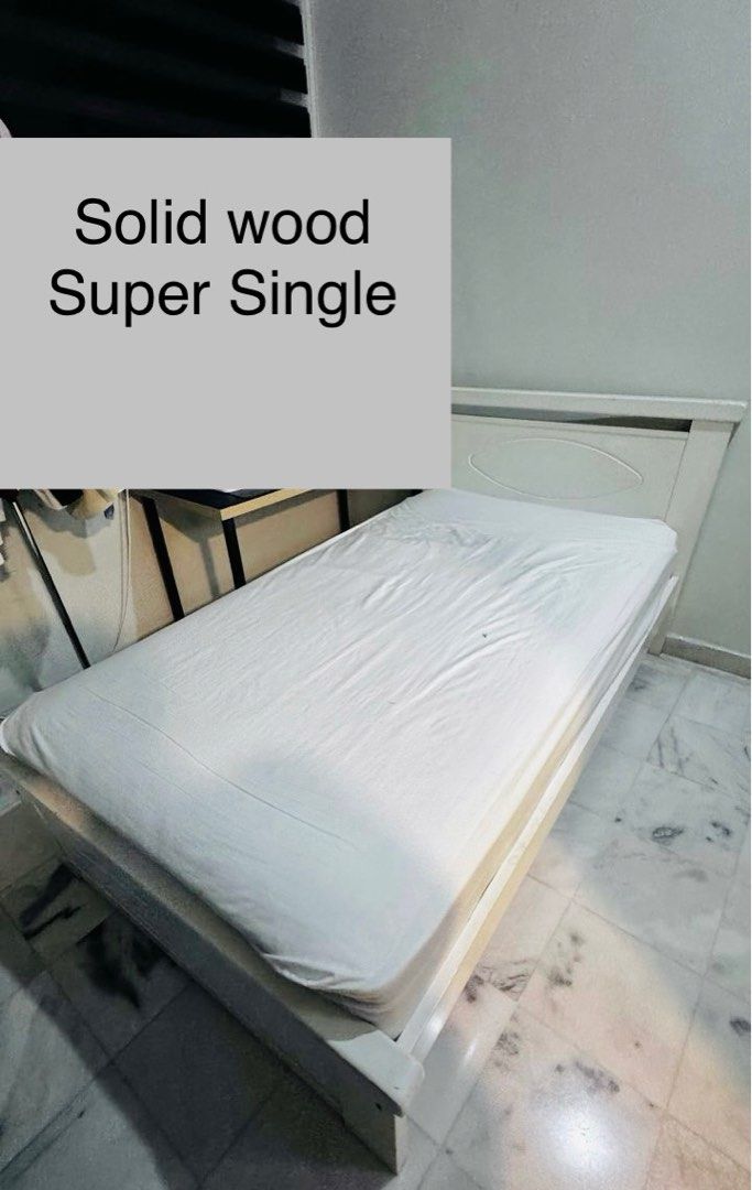 Bedframe - Solid Wood, export quality (Category: Bed Frames & Mattresses) located in Puchong. Submitted by quickcat.d9057e (Listing ID 1364646868, Image 1). Description: Solid wood, export quality, very easy to install .