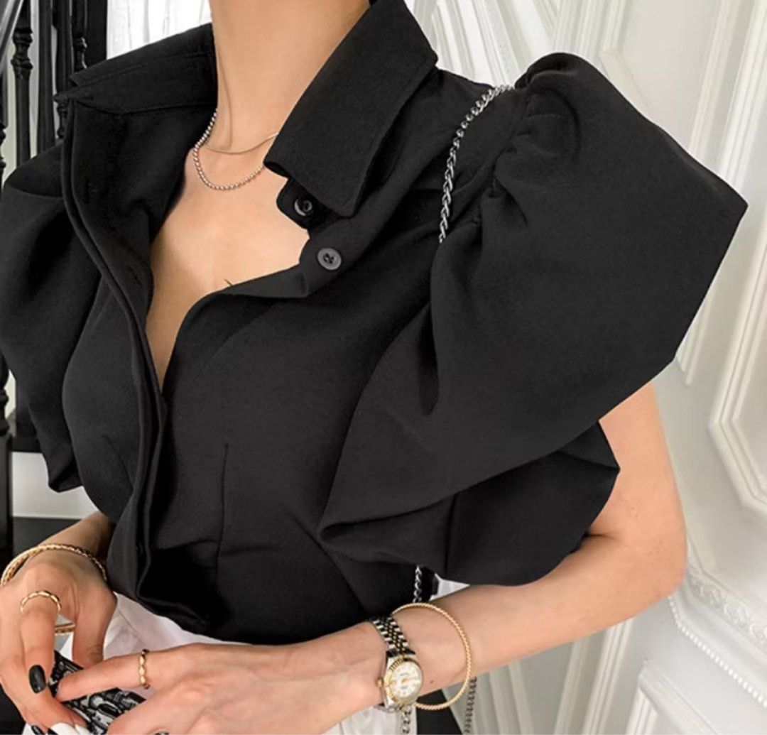 Black Puff Blouse Zara ins (Category: Blouses) located in Taguig. Submitted by rgonzalez20 (Listing ID 1364663858, Image 2). Description: Like zara hiqh quality, bought in korea. Brand New RFS: Declutter.
