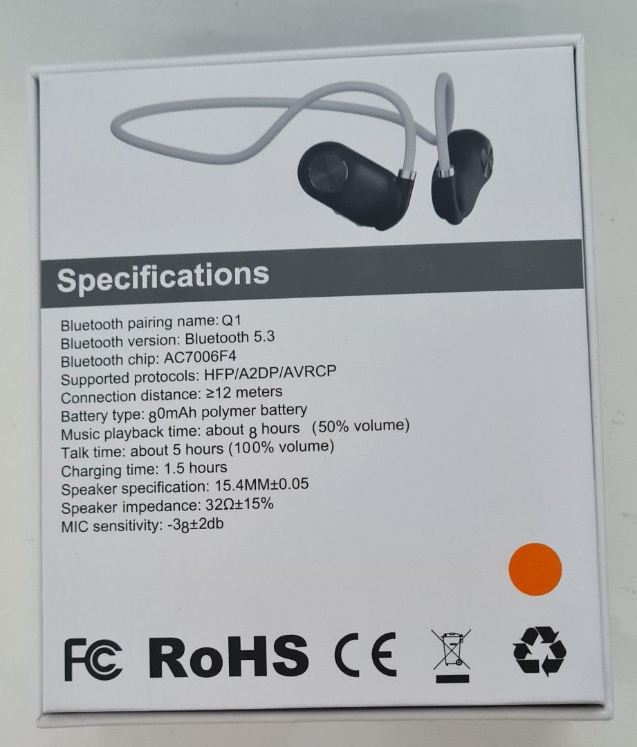 Brand new wireless headphones (Category: Headphones & Headsets) located in Singapore. Submitted by wjtao (Listing ID 1364676225, Image 2). Description: Brand new wireless headphones for sales..