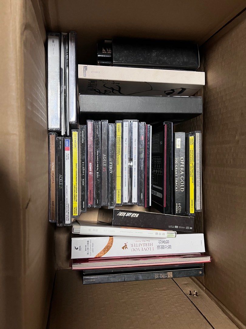 CD bundle (Category: Other Audio Equipment) located in Singapore. Submitted by kino_yak (Listing ID 1364707117, Image 1). Description: Many cds passed down from my tenant, Not for fussy, take and go. 100 for everything take and go..
