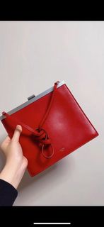 （分類：）位於 。 由 ttluxee 提交（商品編號 1364677803，圖片 1）。簡介： 。