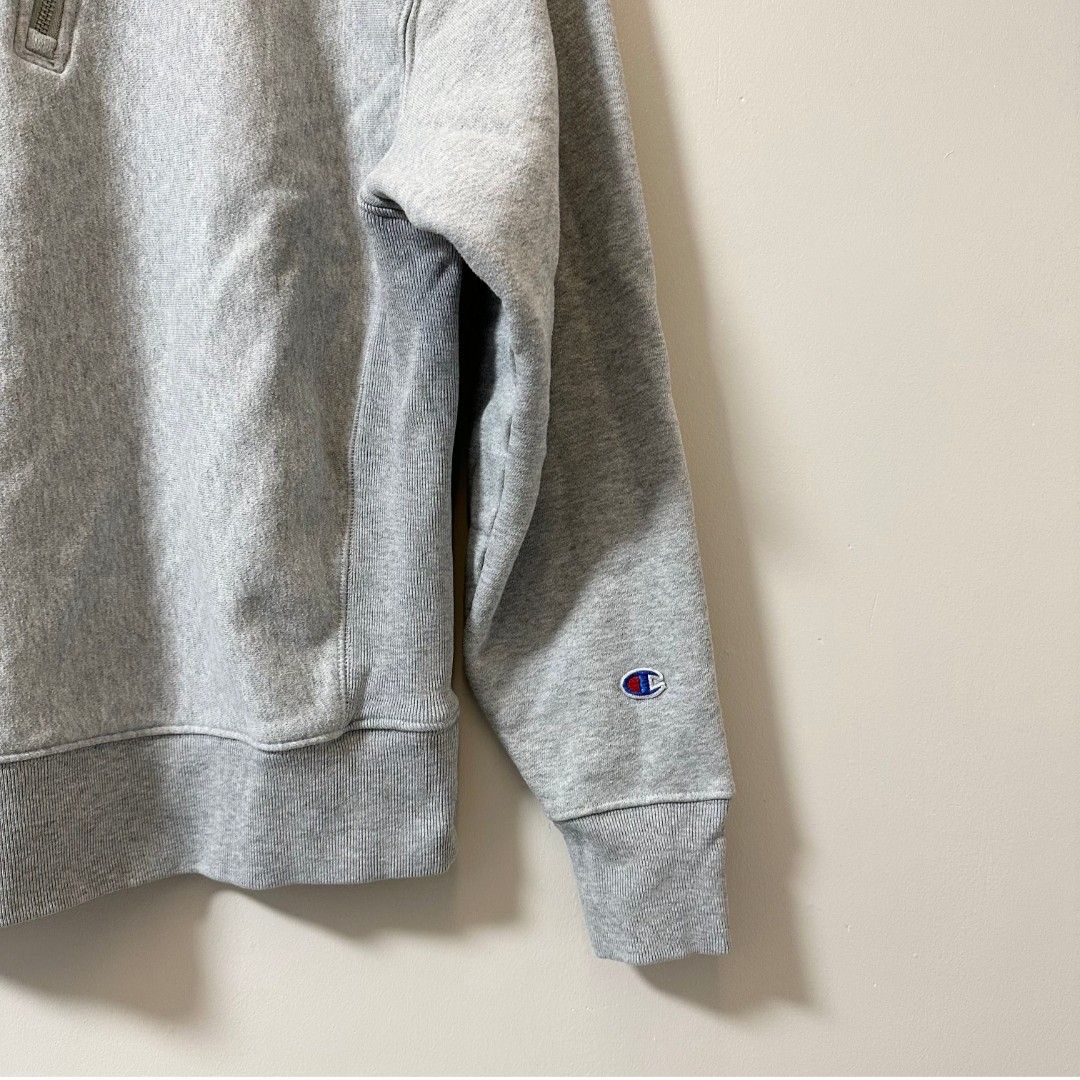 Champion Quarter Zip, Half zip, Sweater, long sleeve (Category: Tshirts & Polo Shirts ) located in Makati City. Submitted by osa.bodega (Listing ID 1364634580, Image 3). Description: Champion Reverse Weave Gray Quarter Zip Sweater Tagged: Medium Width: 22 inches Length: 26 inches Excellent Condition Price: ₱ 650 only..