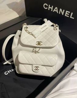 (Category: ) located in . Submitted by chicluxury (Listing ID 1364580728, Image 1). Description: .