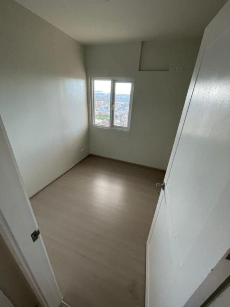 Circulo verde (Category: Earphones) located in Quezon City. Submitted by wrathofelsa (Listing ID 1364662049, Image 3). Description: Circulo Verde RFO UNITS FOR SALE 50k RESERVATION FEE (CASH/CHEQUE/CREDIT CARDS/BANK TRANSFER ONLINE) Studio 21 sqm 2BR 45-47 sqm (with Parking) FOR ACTUAL UNIT VIEWING AND DETAILS INQUIRE NOW! Send me private message here in carousel.