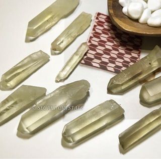 (Category: ) located in . Submitted by secretcrystals (Listing ID 1364589775, Image 1). Description: .