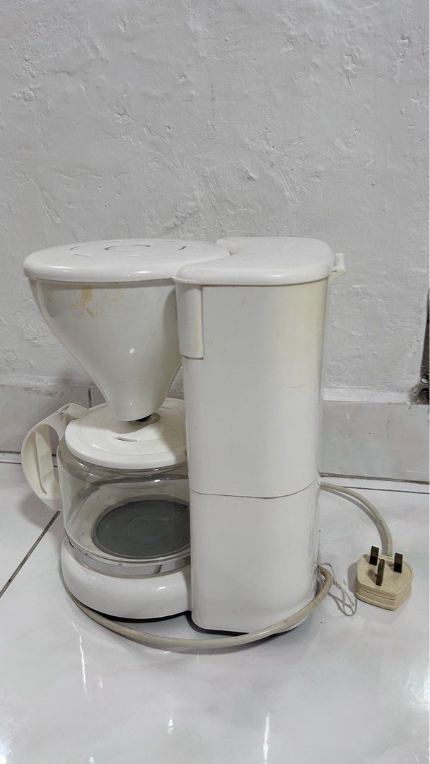 coffee machine (Category: Coffee Machines & Makers) located in Kuala Lumpur. Submitted by snowyhl (Listing ID 1364759191, Image 1). Description: Work well .