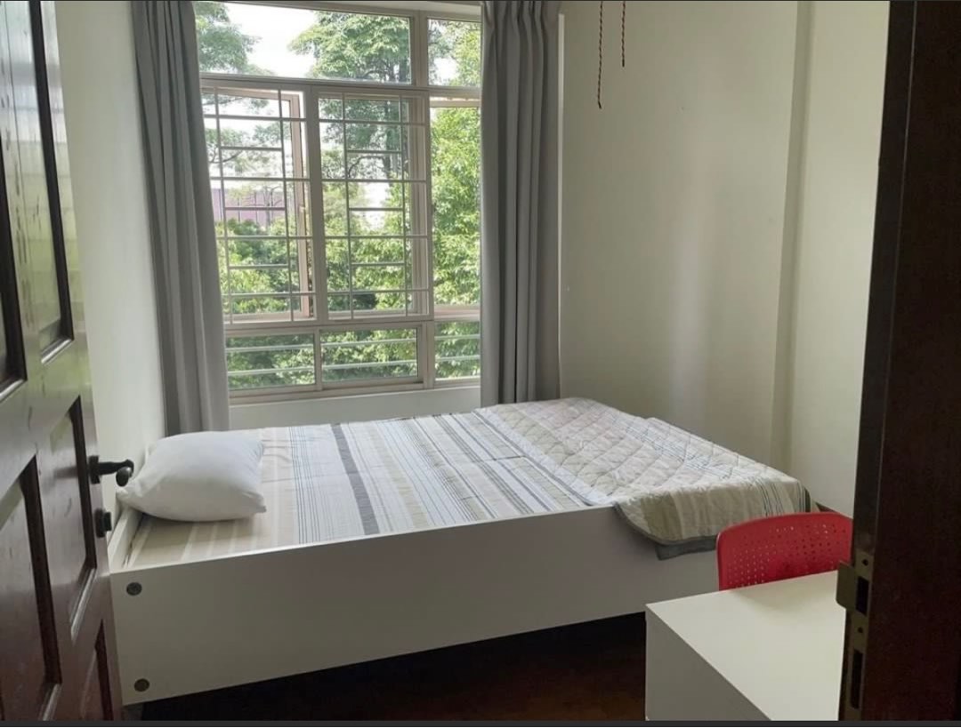 (Category: ) located in . Submitted by vineesh1 (Listing ID 1364693430, Image 1). Description: .
