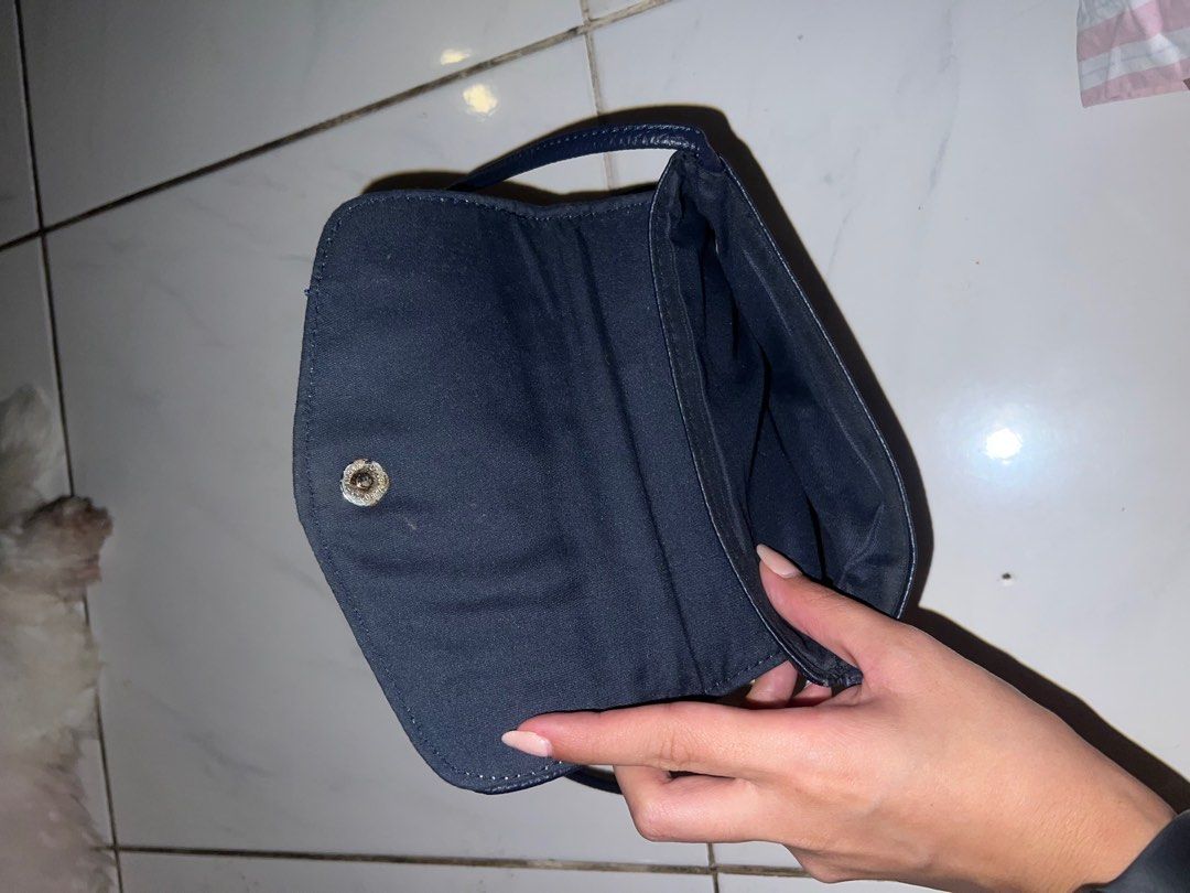 Cotton On Blue leather Sling Bag (Category: Cross-body Bags) located in Pasig City. Submitted by lovedstuff2020 (Listing ID 1364716062, Image 2). Description: ✨ No flaws ✨ Never used .