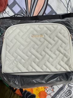 (Category: ) located in . Submitted by biynaa_preloved (Listing ID 1364734683, Image 1). Description: .