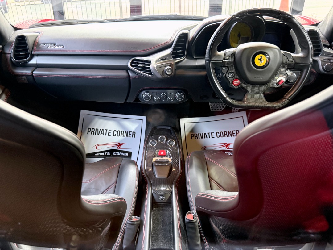 Ferrari 458 ITALIA Auto62863173666562112