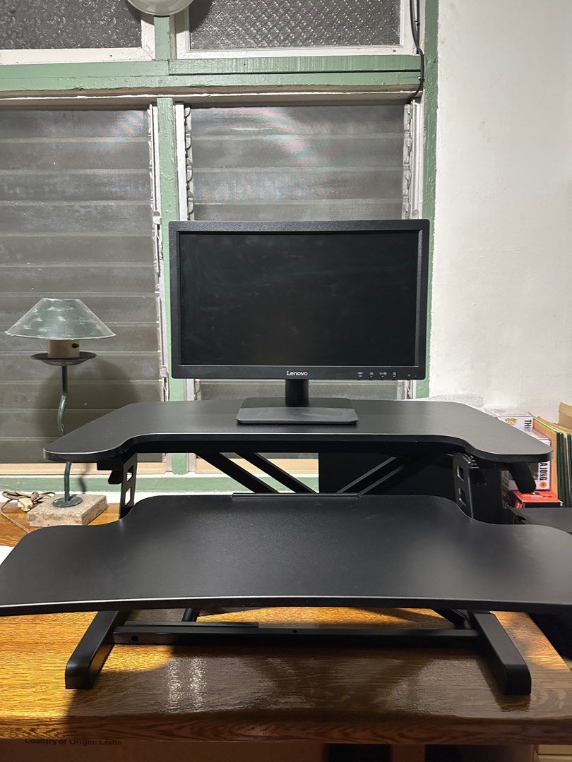 FlexiSpot M7S 28" Standing Desk Riser Height Adjustable Desk Converter with Spacious Keyboard Tray (Category: Office Furniture & Fixtures) located in Makati City. Submitted by isabel97 (Listing ID 1364653146, Image 1). Description: With free Lenovo monitor bought 2021 (no cord included) Check images of Flexispot for dimensions and link for further description: https://flexispot.ph/product/alcoveriser-standing-desk-converter-28-m7s/?gad_source=1&g