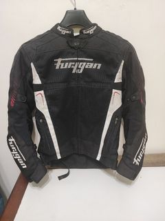 (Category: ) located in . Submitted by LagunaGap (Listing ID 1364626907, Image 1). Description: .