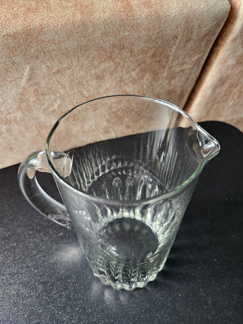 Glass Jug65074392723714113