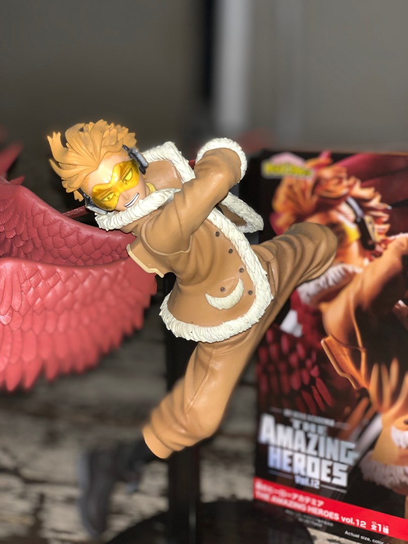HAWKS MY HERO ACADEMIA (THE AMAZING HEROES VOL.12), Hobbies & Toys ...