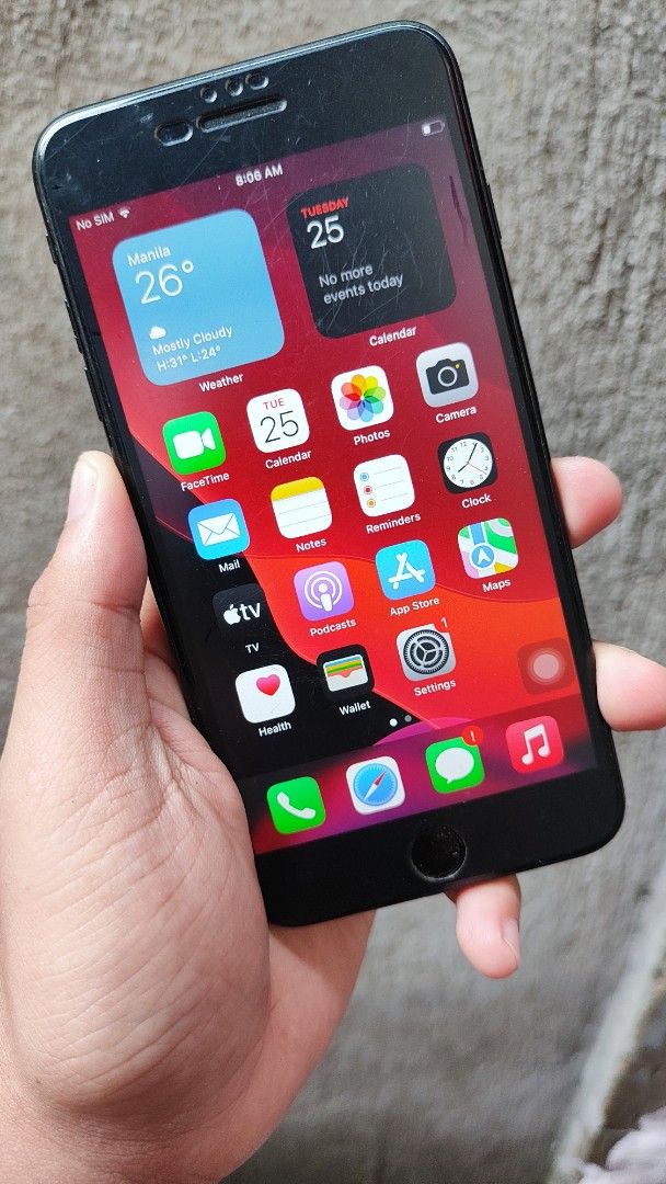 iPhone 7 Plus 128gb (Category: iPhone 7 Series) located in Dumaguete. Submitted by jamesweird (Listing ID 1364690677, Image 1). Description: iPhone 7 Plus 128gb iOS 15 TM/GLOBE/GOMO Fingerprint works 80% Battery health No Hidden issues (SCUFFS ONLY ON THE TEMPERED GLASS) Phone Only (NO BOX/CASE) ₱3900.
