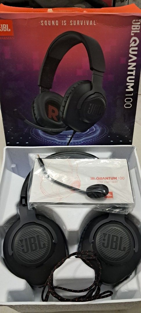 JBL QUANTUM 100 (Category: Headphones & Headsets) located in Manila. Submitted by chloemrqz (Listing ID 1364698509, Image 1). Description: Selling my rarely used JBL wired headphone. Used twice only sa office then placed it back sa box nya. RFS: Will buy a wireless HP..