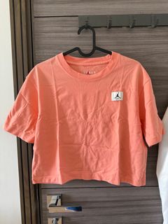 （分類：）位於 。 由 sharing_clothes_not_wasting 提交（商品編號 1364644537，圖片 1）。簡介： 。