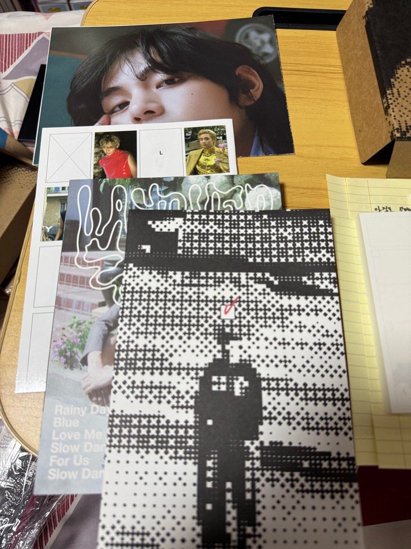 Layover Album Ver 1 (NO PC) (Category: CDs & DVDs) located in Quezon City. Submitted by sbcarrot (Listing ID 1364636643, Image 2). Description: .