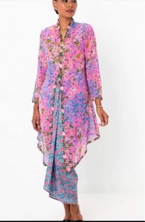 (Category: ) located in . Submitted by maddy_store (Listing ID 1364745543, Image 1). Description: .
