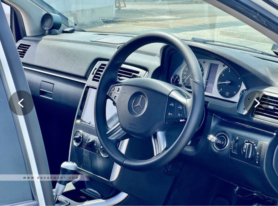 Mercedes-Benz B180 for rent62887424886146113