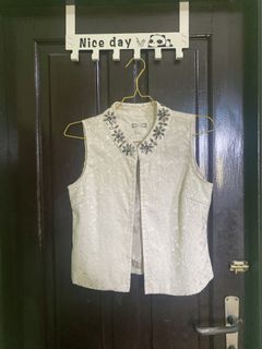 (Kategori: ) berada di . Dikirim oleh essentials_wardrobe (ID iklan 1364646408, Gambar 1). Deskripsi: .