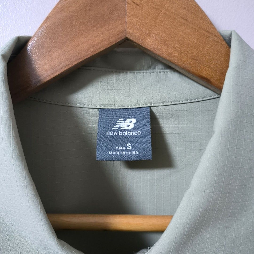 New Balance Outerwear, Jacket, Utility Shirt (Category: Coats, Jackets and Outerwear) located in Makati City. Submitted by osa.bodega (Listing ID 1364739899, Image 3). Description: New Balance Pastel Green Tag size: Small Dimes: 23 x 29 inches Brand new condition Price: 1,999.00 Only!.