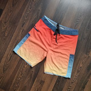 (Category: ) located in . Submitted by denimholic (Listing ID 1364596208, Image 1). Description: .