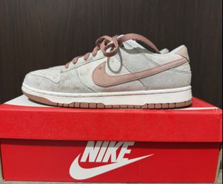 (Category: ) located in . Submitted by sneakerwaffles (Listing ID 1364706141, Image 1). Description: .